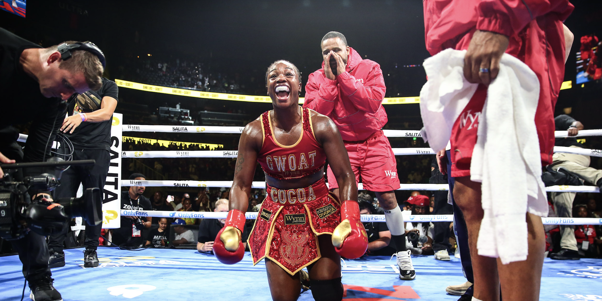 Claressa Shields arrête Kaye Scott