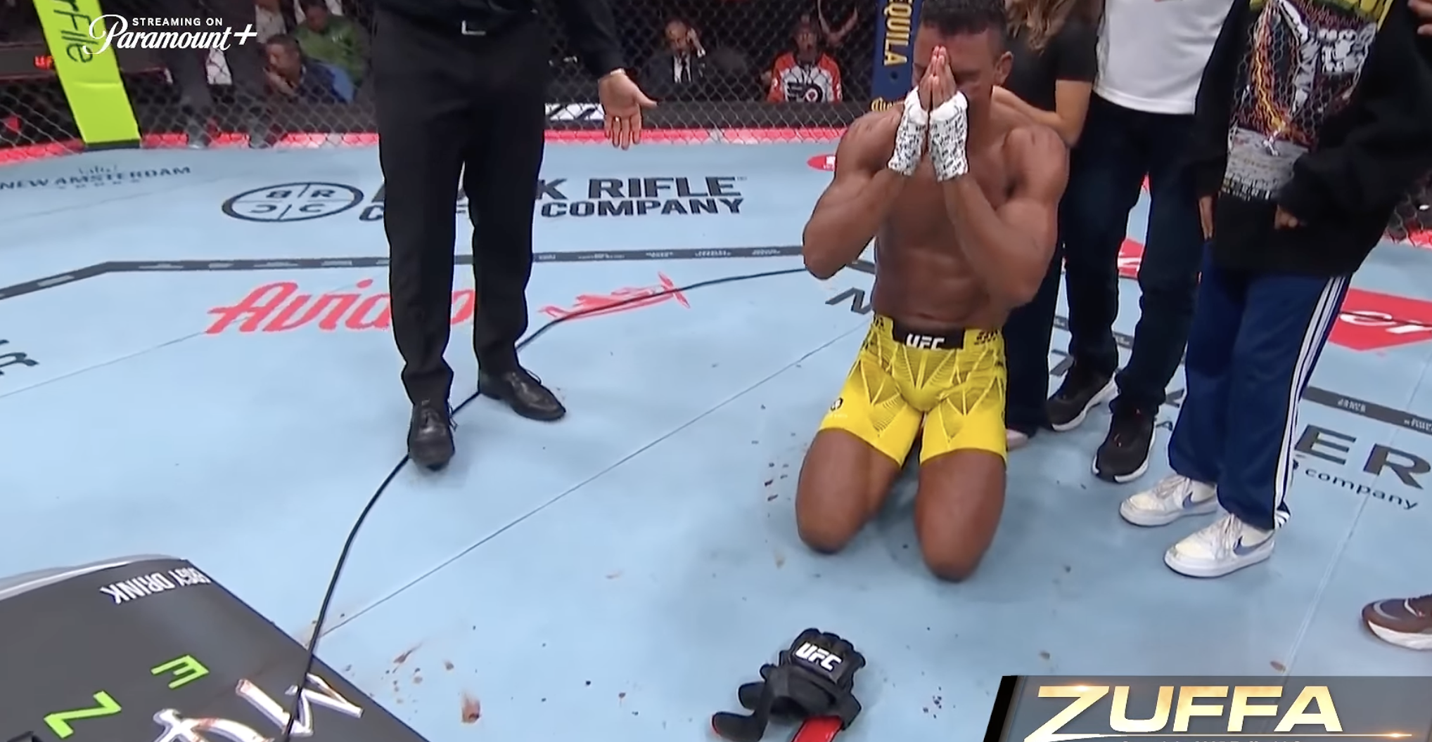Edson Barboza prend officiellement sa retraite après l'UFC 330