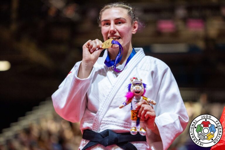 Emma Reid défend la couronne du Commonwealth alors que l&rsquo;Angleterre est en tête du tableau des médailles en judo