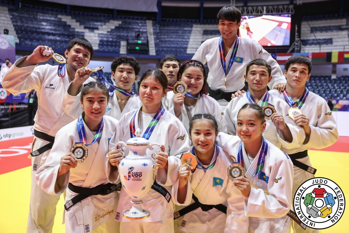 Kazakhstan’s golden generation finishes the job in Guayaquil