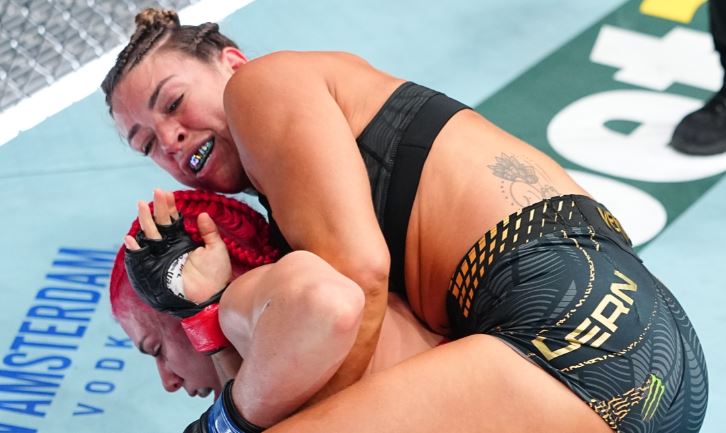 Mackenzie Dern défend son titre en battant Gillian Robertson