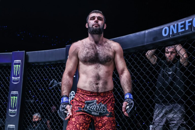 Perfection indéniable : briser la course sans faille de Shamil Erdogan avant ONE Fight Night 48