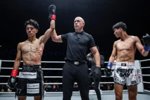 Kosei Yoshida Zhao Zhengdong UN SAMOURAÏ 3 7