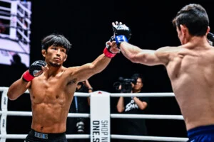 Yuya Wakamatsu Willie van Rooyen UN SAMOURAÏ 3 3