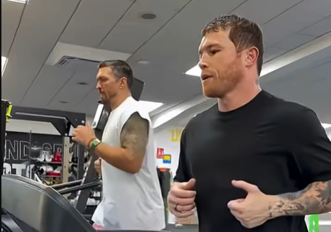 Canelo se prépare pour le combat pour le titre d'octobre en s'entraînant avec Usyk