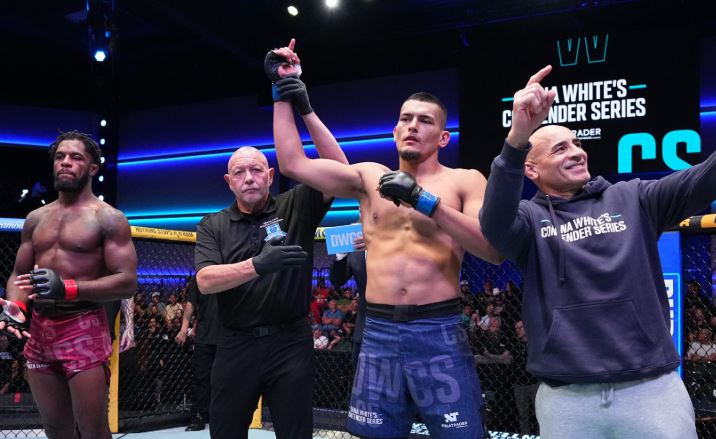 Modestino Rodrigues remporte un contrat avec l'UFC après un KO de 15 secondes