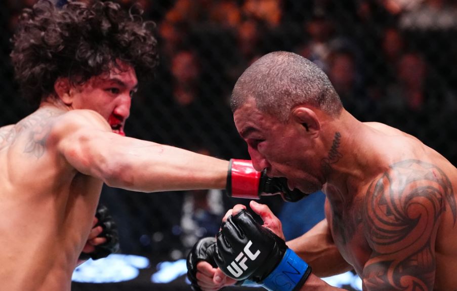 Raul Rosas Jr. termine sa première apparition au Main Event