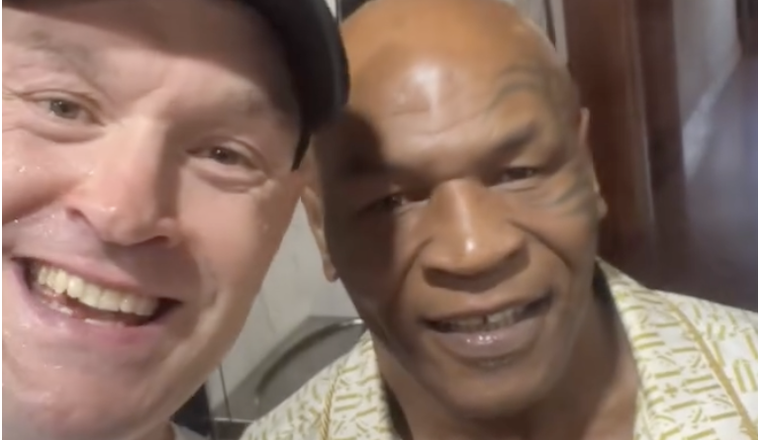 Tyson Fury recrute Mike Tyson pour l'appel de Joshua