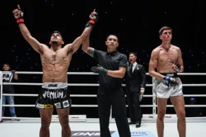 Arian Esparza Sam Fitzgerald ONE Fight Night 48 7