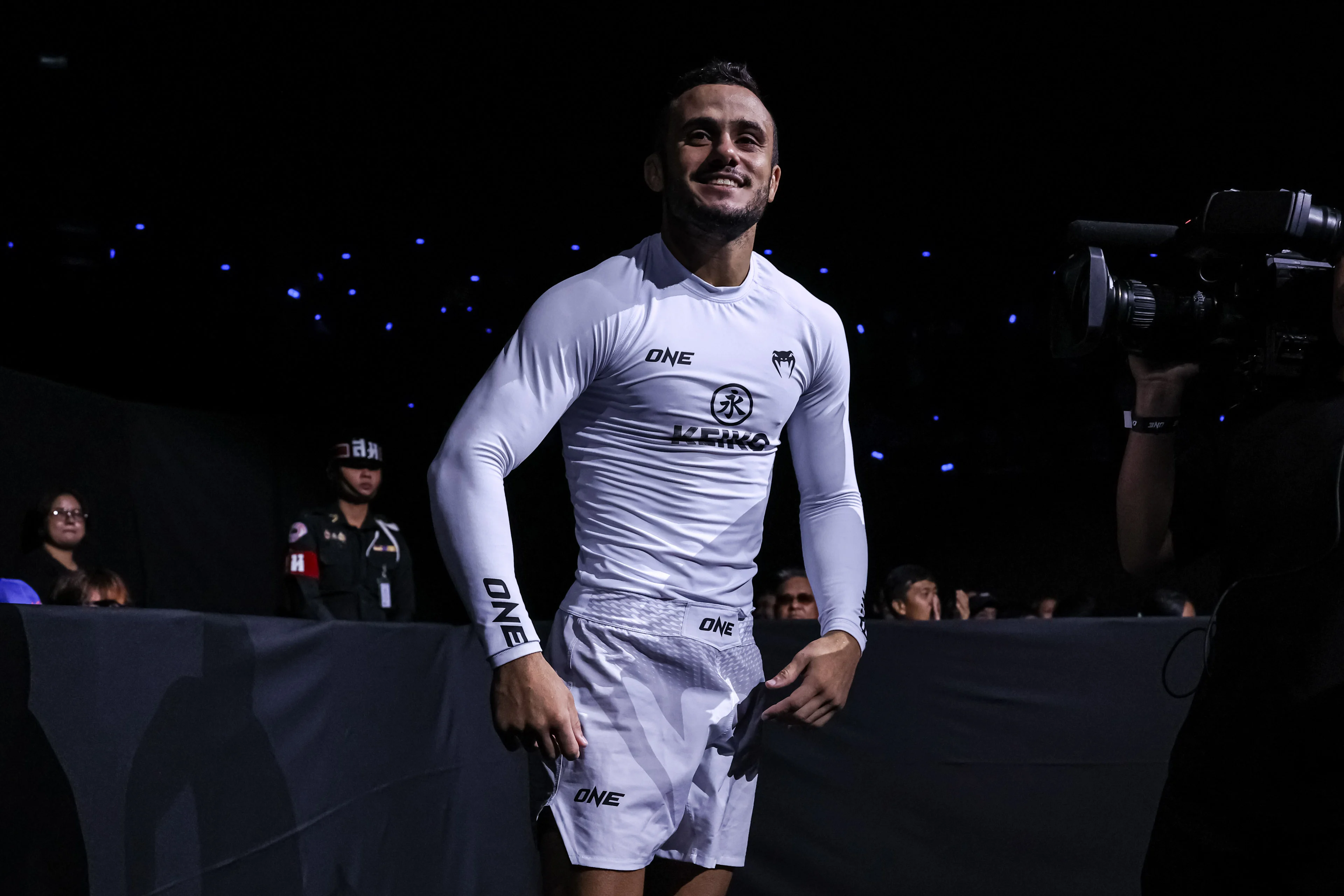 Ruan Alvarenga Shoya Ishiguro ONE Fight Night 48 1.jpg