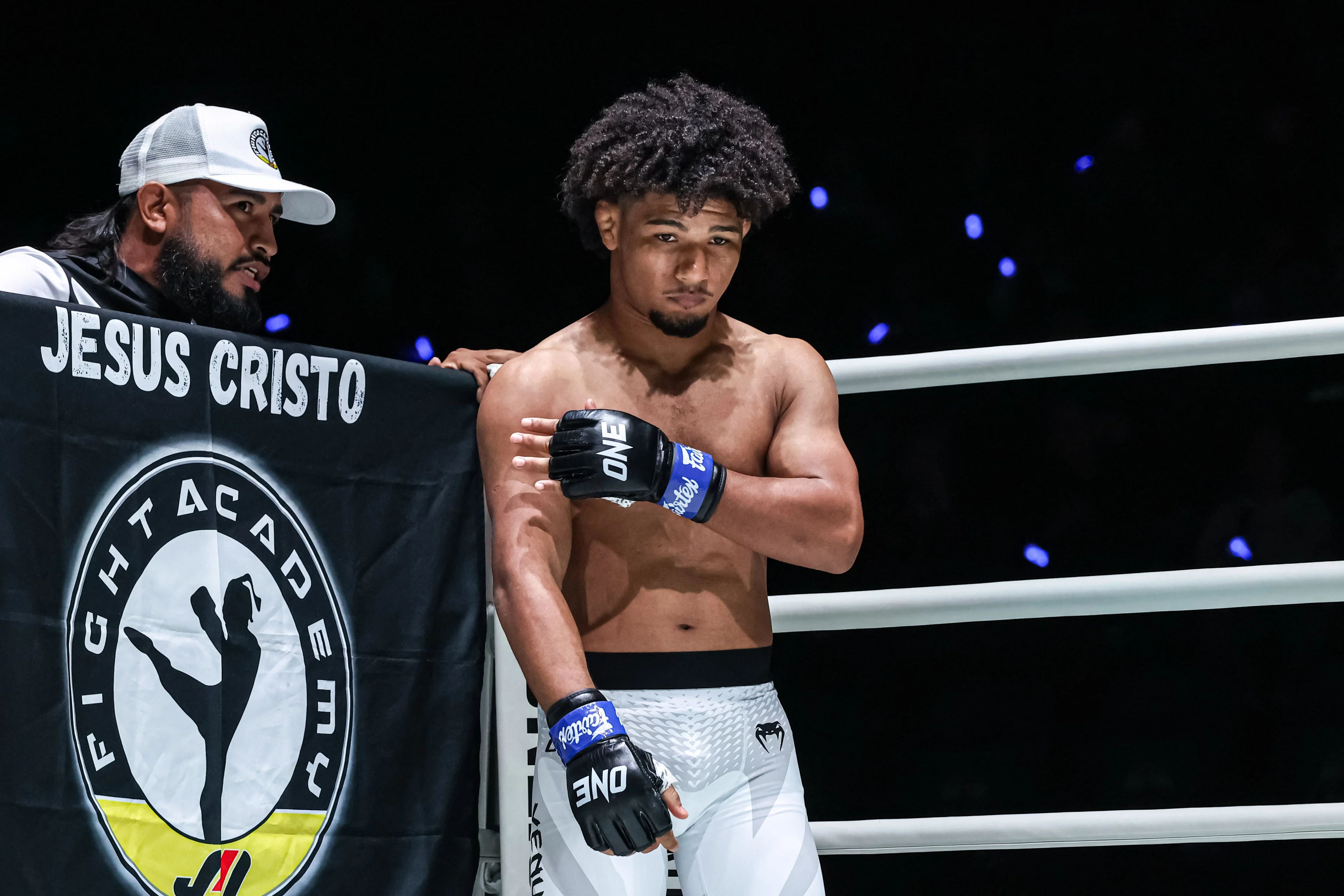 Antonio Cesar Joshua Perreira ONE Fight Night 48 2.jpg