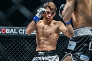 Nadaka contre Rifdean Masdor à ONE SAMURAI 4 5