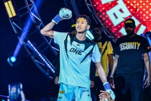Yuki Yoza contre Nabil Anane à ONE SAMURAI 4 6