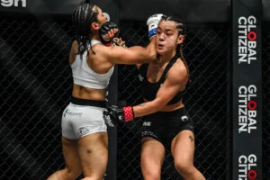 Itsuki Hirata contre Jihin Radzuan à ONE SAMURAI 4 16