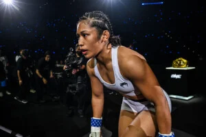 Itsuki Hirata contre Jihin Radzuan à ONE SAMURAI 4 14