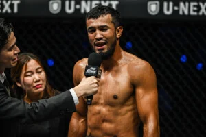 Shintaro Matsukura contre Sinsamut à ONE SAMURAI 4 7