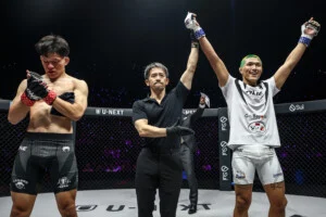 Shozo Isojima contre Kota Abe à ONE SAMURAI 4 7