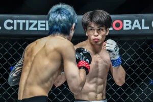 Yu Takeuchi contre Ryoto Nishiyama à ONE SAMURAI 4 4