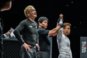 Yoshinari Fukushima contre Masaki Takeura à ONE Samurai 4 7