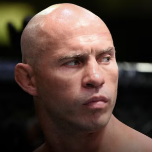 Donald « Cowboy » Cerrone, membre du Temple de la renommée de l&rsquo;UFC, sort de sa retraite