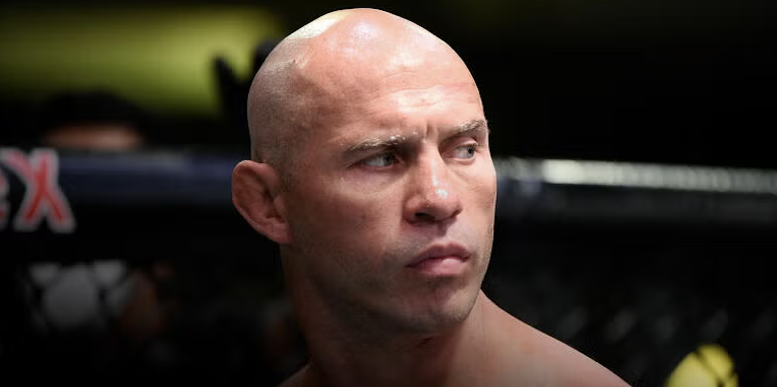 Donald « Cowboy » Cerrone, membre du Temple de la renommée de l'UFC, sort de sa retraite