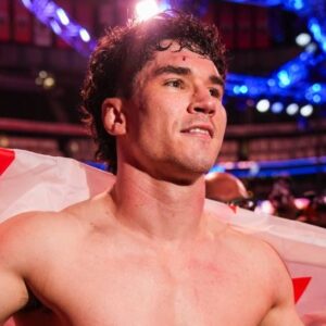 Mike Malott exécute le KO dévastateur de Joaquin Buckley