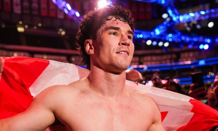 Mike Malott exécute le KO dévastateur de Joaquin Buckley